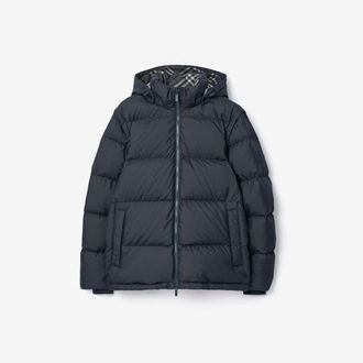 Burberry Detachable Sleeve Puffer Jacket, Size: XXXL
