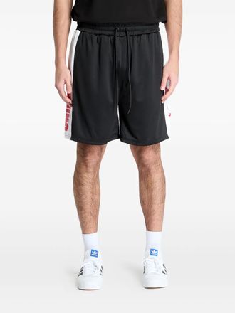 New Era Trainingsshorts met logoprint - Zwart