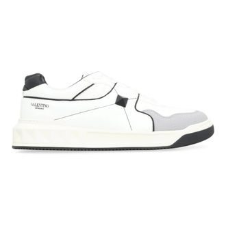 Valentino Garavani Sneakers, male, White, Size: 11 US One Stud Low-Top Sneaker