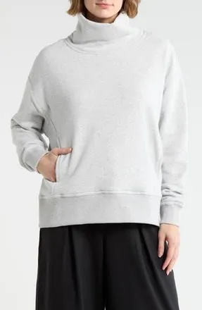 Yogalicious London Edge Silicon Fleece Sweatshirt in Heather Grey at Nordstrom Rack, Size X-Small