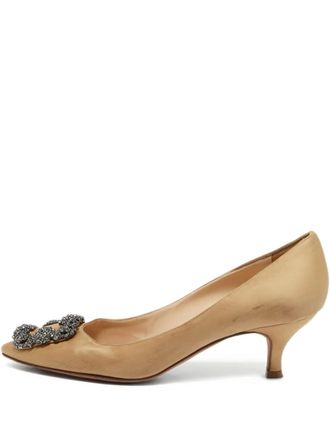 Manolo Blahnik pre-owned 60mm Hangisi embellished pumps - Neutrals