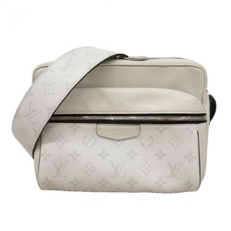 Louis Vuitton White Shoulder Bag (Pre-Owned)