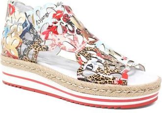 Django & Juliette Adely Back Zip Sandal in Collage Print Patent at Nordstrom, Size 39