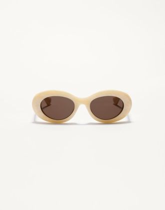 Valentino Oval Acetate Eyewear Wo
