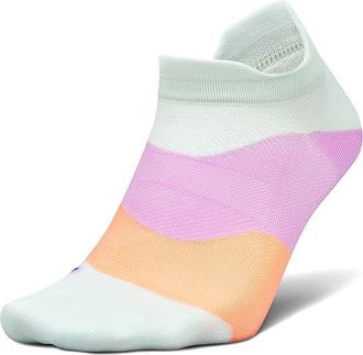 Feetures Elite Ultra Light Tab Quarter Length Socks Shoes Crisp Mint : MD (US Mens Shoe 6-8.5 - Womens Shoe 7-9.5), Nylon/Spandex
