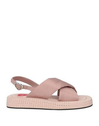 Love Moschino CALZADO - Sandalias con cierre en YOOX.COM