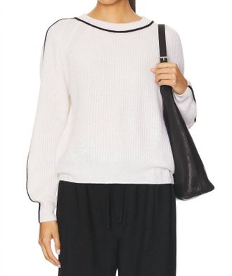 Autumn Cashmere Shaker Crew With Contrast Piping Sweater Top In Chalk Combo