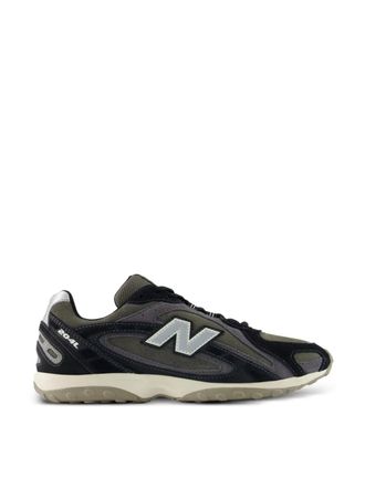 New Balance 204L Zwarte Magnet Sneakers
