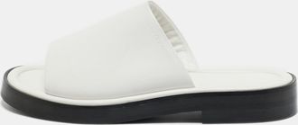 Ferragamo White Leather Giunone Flat Sandals