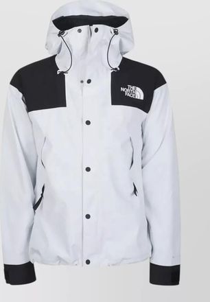 The North Face gtx mountain hood jacket front pockets