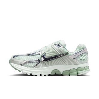 Nike Womens Zoom Vomero 5 Shoes in Green | IV4311-300