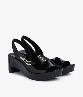 Pedro Garcia Back-Strap sandal in black naplack with anatomical sole | Darinka | Fall-winter 26 |