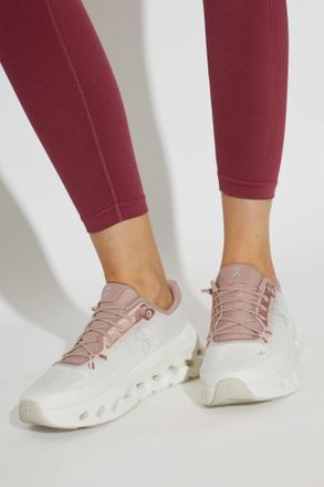 On Cloudtilt Sports Shoes, Womens, White