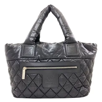 Chanel Black Nylon Tote Bag (Pre-Owned)
