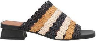 &Aacute;ngel Alarc&oacute;n SCHUHE - Sandalen auf YOOX.COM