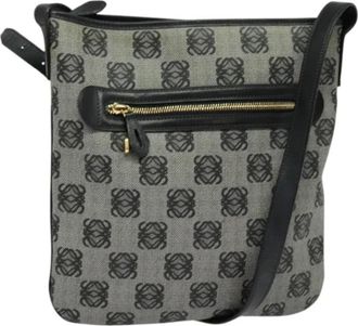 Loewe Tweedehands leren schoudertassen - Dames - Vintage Schoudertas - Grijs - ONE Size - Leer - Vintage