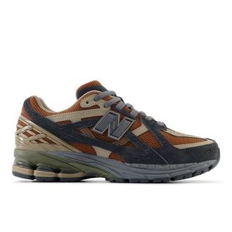 New Balance Mens 1906 Utility in Brown/Black Leather, size 4.5
