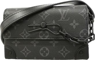 Louis Vuitton Black Shoulder Bag (Pre-Owned)