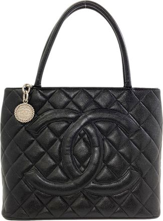 Chanel Black Leather Tote Bag (Pre-Owned)