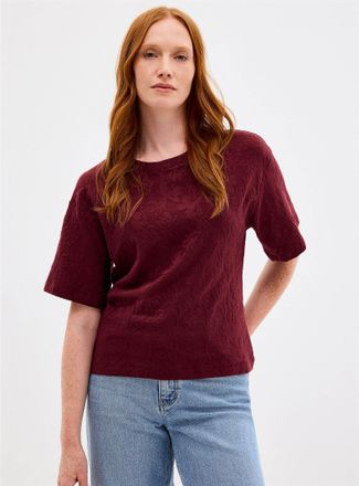 Contemporaine Womens Embossed flowers T-shirt