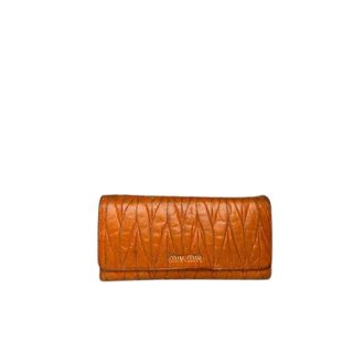Miu Miu Pre-owned Matelass&eacute; Portemonnee - Dames - Vintage Accessoires - Oranje - ONE Size - Leer - Vintage