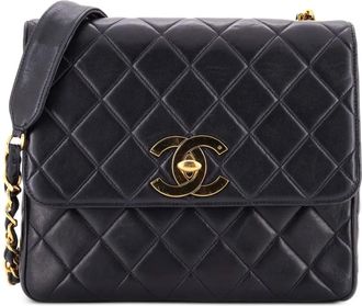 Chanel Square CC Flap Bag Quilted Lambskin Medium shoulder bag - Zwart