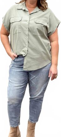 She + Sky Tessa Button Up Top In Olive