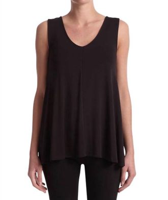 Capsule 121 Tolerance Top In Black