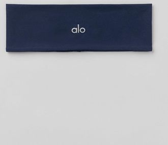 Alo | Performance Conquer Headband in Navy Blue
