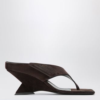 The Attico Sandalo infradito Cheope in suede marrone scuro