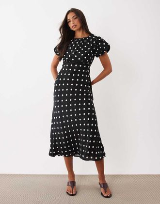 Nobody's Child vestito midi sbieco con maniche a palloncino e pois neri-Nero