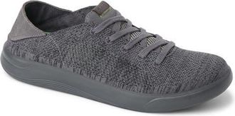 Reef SWELLsole Neptune Sneaker in Raven at Nordstrom, Size 7.5