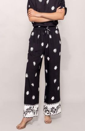 Melloday Floral Print Ankle Pants in Black White at Nordstrom, Size X-Large
