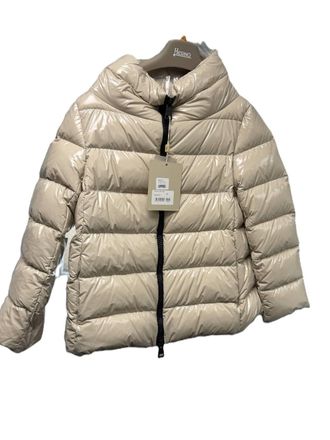 Herno Womens Hooded Puffer Jacket In Cream
