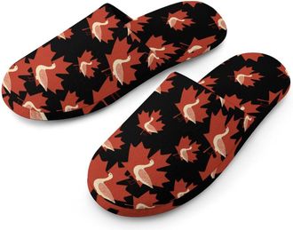 Generic Goose in The Middle of Canada Flag Mens Flannel Slipper Soft Comfy House Shoes Non Slip Winter Warm Indoor Outdoor Slippers