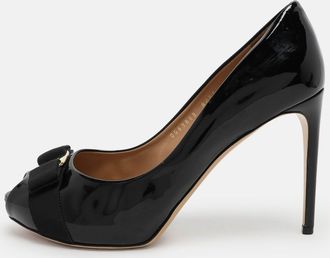 Ferragamo Black Patent Leather Vara Bow Pumps