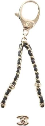 Chanel Pre-owned Accessories, female, White, Size: ONE SIZE Pre-owned Matelasse Handbag Charm