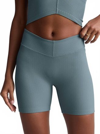 Beyond Yoga Impulse Ribbed V Waist Biker Short In Shaken Blue