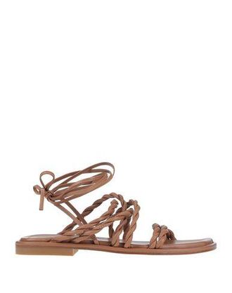 Stuart Weitzman SCHUHE - Sandalen auf YOOX.COM