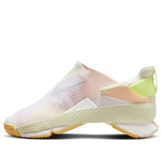 Nike (WMNS) Nike Go FlyEase Sea Glass Guava Ice DR5540-005