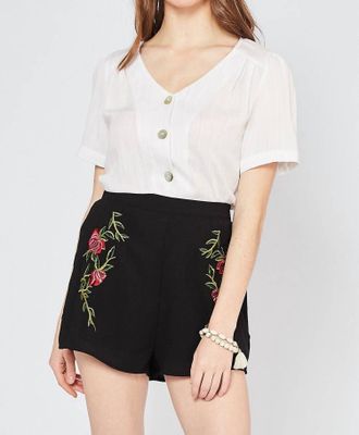 Entro Floral Embroidered Shorts In Black