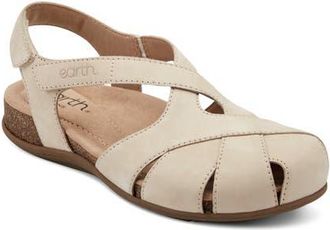 Earth Brentia Sandal in Light Natural at Nordstrom, Size 6.5