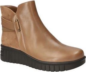 Bella Vita Sueann Platform Bootie in Saddle Leather at Nordstrom Rack, Size 6.5