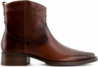 Andrea Mens Leather Low Boot In Brown