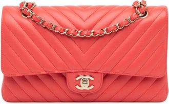 Chanel Borsa a spalla Classic Double Flap media in pelle di agnello con motivo chevron 2019 - Rosso