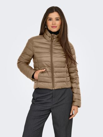 Only Outdoorjacke ONLY ONLTAHIA LW QUILTED JACKET OTW NOOS, Damen, Gr. XS, cocoa cr&eacute;me, Web, Obermaterial: 100% Nylon, unifarben, regular fit kurz, eingefa