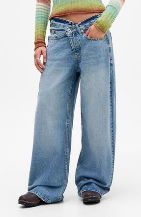 BDG Jaya Crossover Waist Baggy Wide Leg Jeans in Light Vintage at Nordstrom Rack, Size 30 X 32