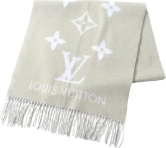 Louis Vuitton Pre-owned Scarves, female, Gray, Size: ONE SIZE Pre-owned Vintage Cashmere Scarf