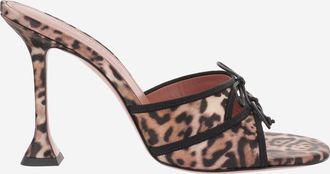 Amina Muaddi Eleonora zijden sandalen