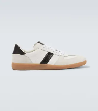 スニーカー Tom Ford 'Archer' Brown Suede Sneakers Tom Ford Archer Brown Suede Sneakers from $850.00 - on Stylight